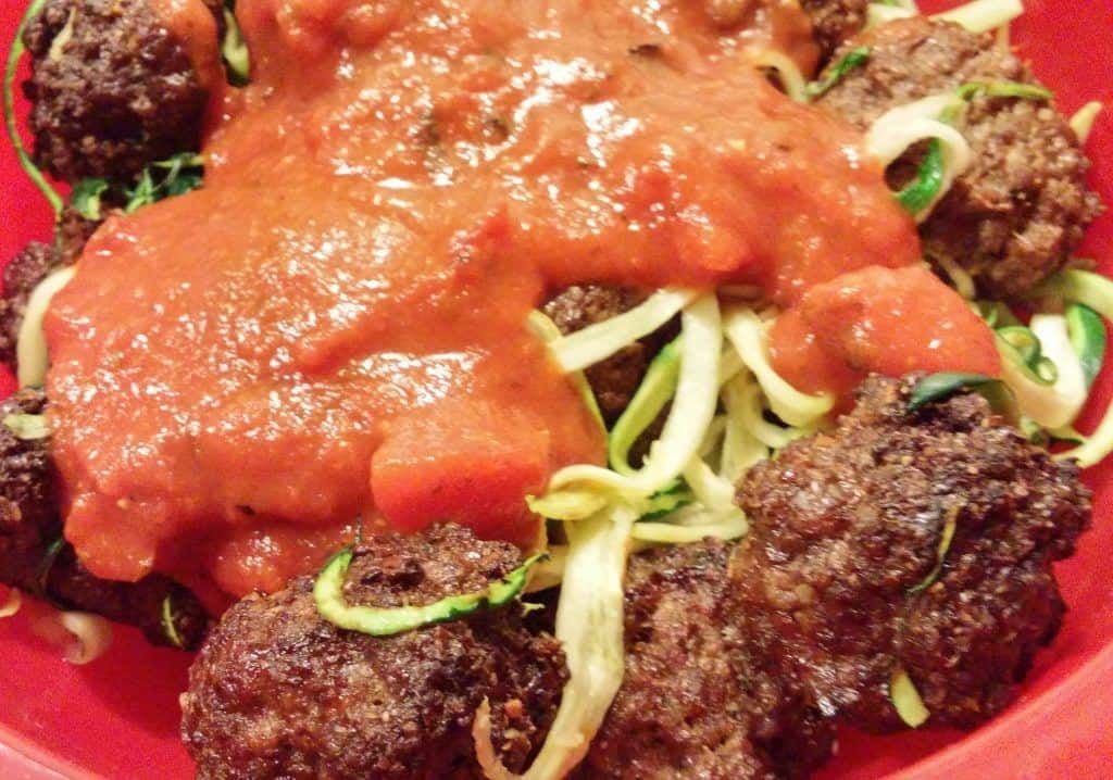 Air Fryer Zoodles and Meatballs » Low Carb Zen